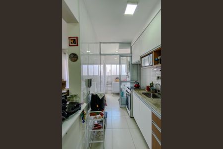 Apartamento à venda com 89m², 2 quartos e 2 vagasCozinha