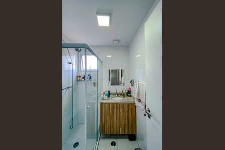 Apartamento à venda com 89m², 2 quartos e 2 vagasBanheiro da Suíte