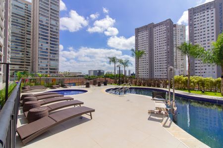 Apartamento à venda com 68m², 3 quartos e 1 vagaPiscina