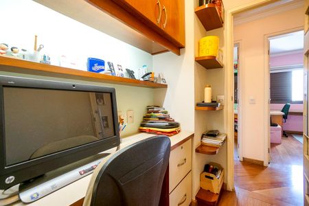 Apartamento à venda com 125m², 4 quartos e 3 vagasEscritório