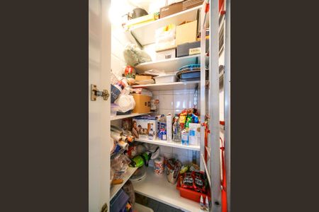 Apartamento à venda com 125m², 4 quartos e 3 vagasDespensa