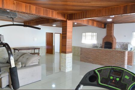 Casa à venda com 493m², 5 quartos e 1 vaga Casa à venda com 493m², 5 quartos e 1 vagaSalão Gourmet