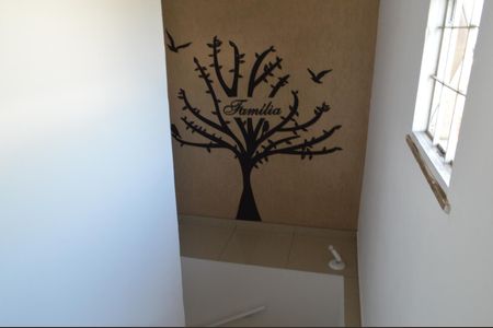 Casa à venda com 493m², 5 quartos e 1 vaga Casa à venda com 493m², 5 quartos e 1 vagaEscada