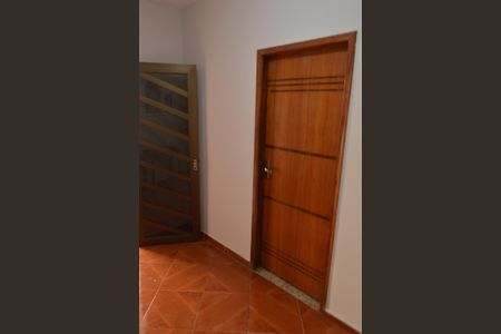 Casa à venda com 493m², 5 quartos e 1 vaga Casa à venda com 493m², 5 quartos e 1 vagaSaleta - Casa 2