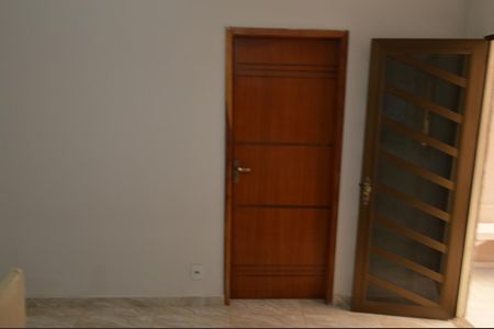 Casa à venda com 493m², 5 quartos e 1 vaga Casa à venda com 493m², 5 quartos e 1 vagaQuarto - Casa 2