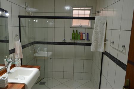 Casa à venda com 493m², 5 quartos e 1 vaga Casa à venda com 493m², 5 quartos e 1 vagaBanheiro 1