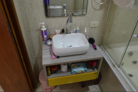 Casa à venda com 493m², 5 quartos e 1 vaga Casa à venda com 493m², 5 quartos e 1 vagaBanheiro da Suíte 1