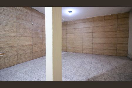 Casa para alugar com 50m², 1 quarto e sem vaga