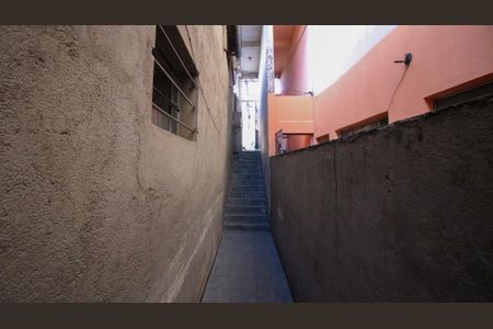 Casa para alugar com 50m², 1 quarto e sem vaga