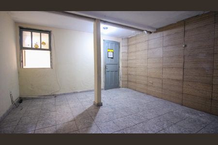 Casa para alugar com 1 quarto, 50m² em Cidade São Mateus, São Paulo