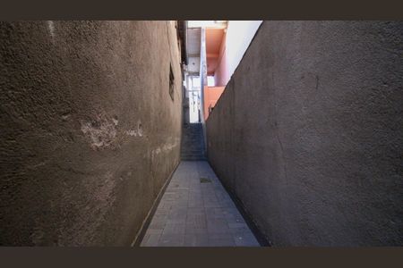 Casa para alugar com 50m², 1 quarto e sem vaga