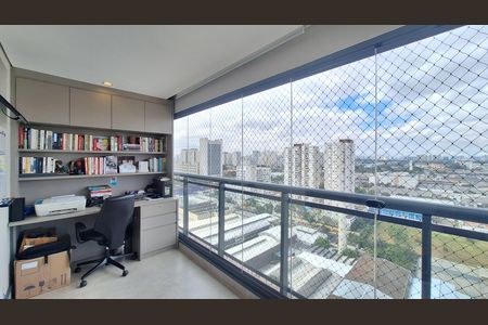 Apartamento à venda com 153m², 3 quartos e 3 vagas Apartamento à venda com 153m², 3 quartos e 3 vagasVaranda da Suíte 3