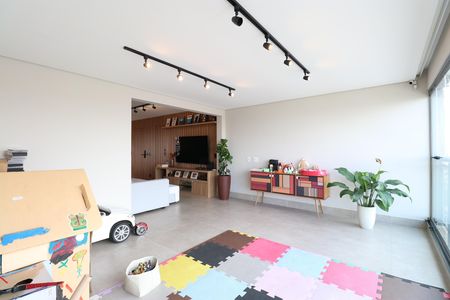 Apartamento à venda com 153m², 3 quartos e 3 vagasVaranda