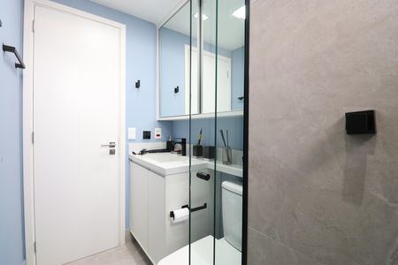 Apartamento à venda com 153m², 3 quartos e 3 vagasBanheiro da Suíte 2