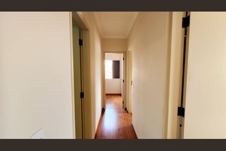 Apartamento para alugar com 82m², 2 quartos e 1 vaga Apartamento para alugar com 82m², 2 quartos e 1 vagaCorredor