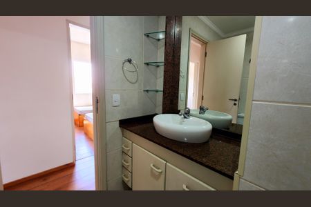 Apartamento para alugar com 82m², 2 quartos e 1 vaga Apartamento para alugar com 82m², 2 quartos e 1 vagaBanheiro