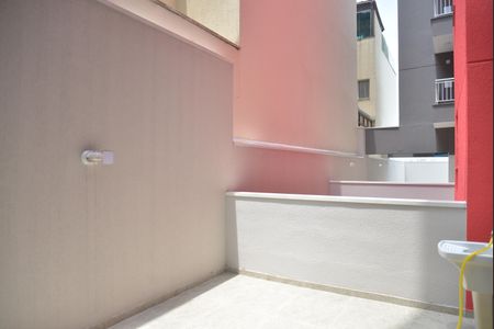 Apartamento para alugar com 53m², 2 quartos e 1 vagaÁrea comum - Salão de festas