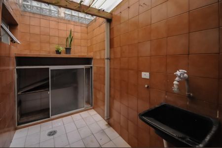 Apartamento à venda com 76m², 3 quartos e 1 vagaÁrea de Serviço