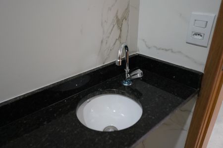 Apartamento à venda com 27m², 1 quarto e sem vagaBanheiro