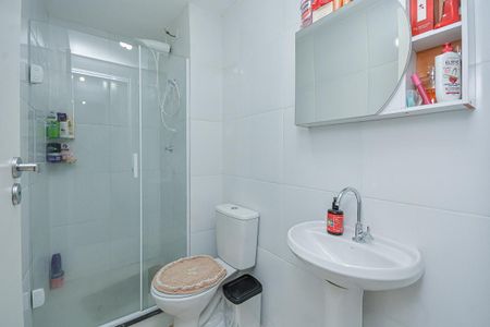 Banheiro de apartamento para alugar com 2 quartos, 34m² em Socorro, São Paulo