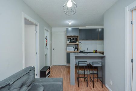 Sala de apartamento para alugar com 2 quartos, 34m² em Socorro, São Paulo