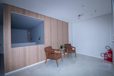 Apartamento para alugar com 34m², 2 quartos e sem vagaÁrea comum - Salão de festas