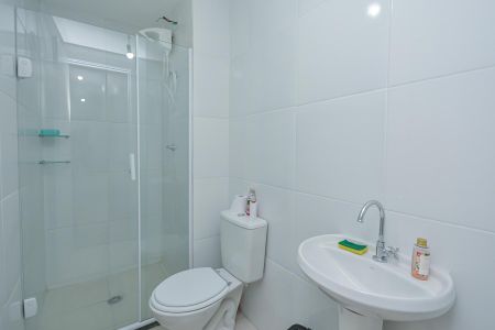 Apartamento para alugar com 34m², 2 quartos e sem vagaBanheiro