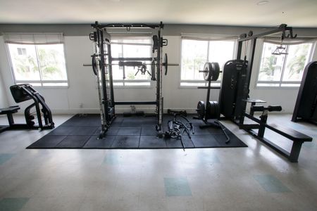 Apartamento para alugar com 48m², 2 quartos e 1 vaga Apartamento para alugar com 48m², 2 quartos e 1 vagaÁrea comum - Academia