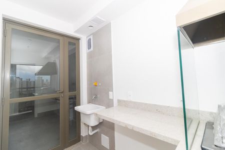 Apartamento à venda com 65m², 2 quartos e 1 vaga Apartamento à venda com 65m², 2 quartos e 1 vagaVaranda