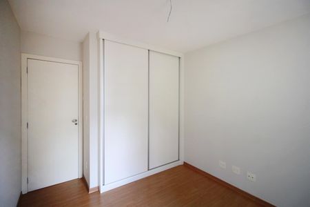 Apartamento à venda com 120m², 4 quartos e 2 vagasQuarto 4