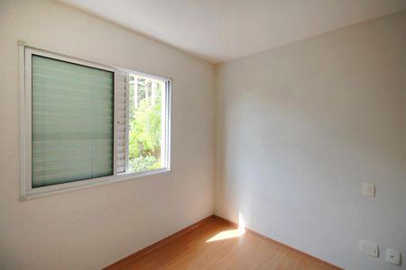 Apartamento à venda com 120m², 4 quartos e 2 vagasQuarto 4