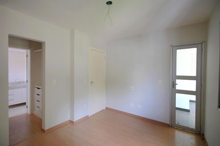 Apartamento à venda com 120m², 4 quartos e 2 vagasSuite