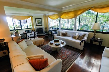 Sala 2 de apartamento à venda com 4 quartos, 300m² em Paraíso do Morumbi, São Paulo