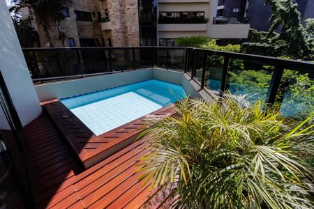 Apartamento à venda com 300m², 4 quartos e 4 vagasPiscina - Varanda