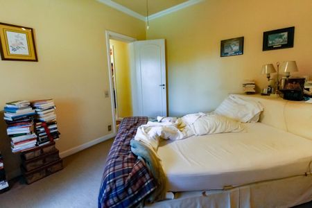 Apartamento à venda com 300m², 4 quartos e 4 vagasSuíte 2