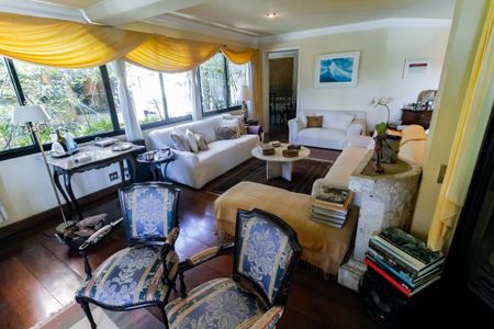 Apartamento à venda com 300m², 4 quartos e 4 vagasSala 2