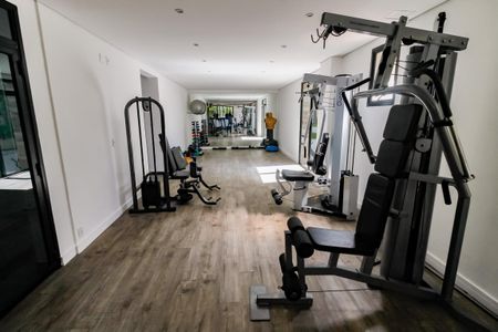 Apartamento à venda com 300m², 4 quartos e 4 vagasÁrea comum - Academia