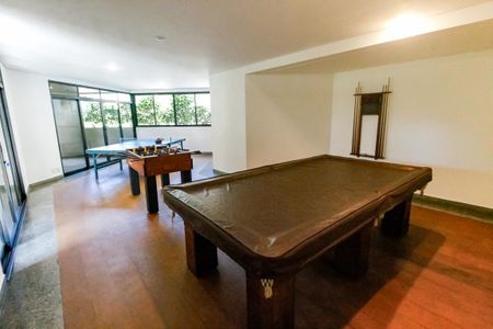 Apartamento à venda com 300m², 4 quartos e 4 vagasÁrea comum