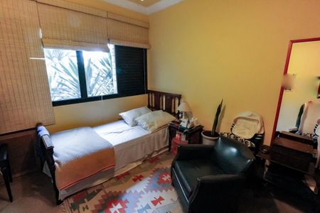 Apartamento à venda com 300m², 4 quartos e 4 vagasSuíte 3