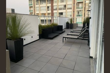 Apartamento à venda com 34m², 1 quarto e 1 vaga