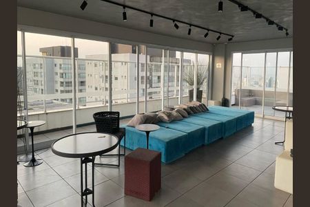 Apartamento à venda com 34m², 1 quarto e 1 vaga