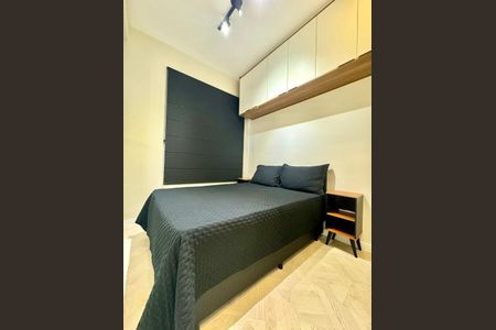 Apartamento à venda com 34m², 1 quarto e sem vaga