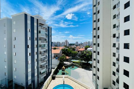 Apartamento à venda com 56m², 2 quartos e 1 vaga Apartamento à venda com 56m², 2 quartos e 1 vagaVista do Quarto 2