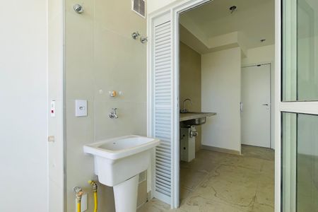 Apartamento à venda com 56m², 2 quartos e 1 vaga Apartamento à venda com 56m², 2 quartos e 1 vagaCozinha e Área de Serviço