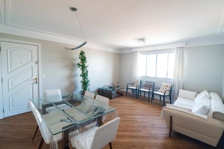 Apartamento à venda com 96m², 3 quartos e 1 vaga Apartamento à venda com 96m², 3 quartos e 1 vagaSala