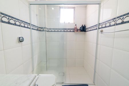 Apartamento à venda com 96m², 3 quartos e 1 vaga Apartamento à venda com 96m², 3 quartos e 1 vagaBanheiro Detalhe