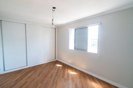 Apartamento à venda com 96m², 3 quartos e 1 vaga Apartamento à venda com 96m², 3 quartos e 1 vagaQuarto 2