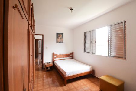 Casa à venda com 181m², 3 quartos e 2 vagasQuarto 2