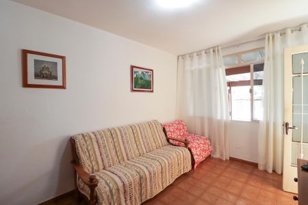 Casa à venda com 181m², 3 quartos e 2 vagasSala