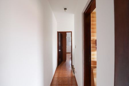 Casa à venda com 181m², 3 quartos e 2 vagasCorredor